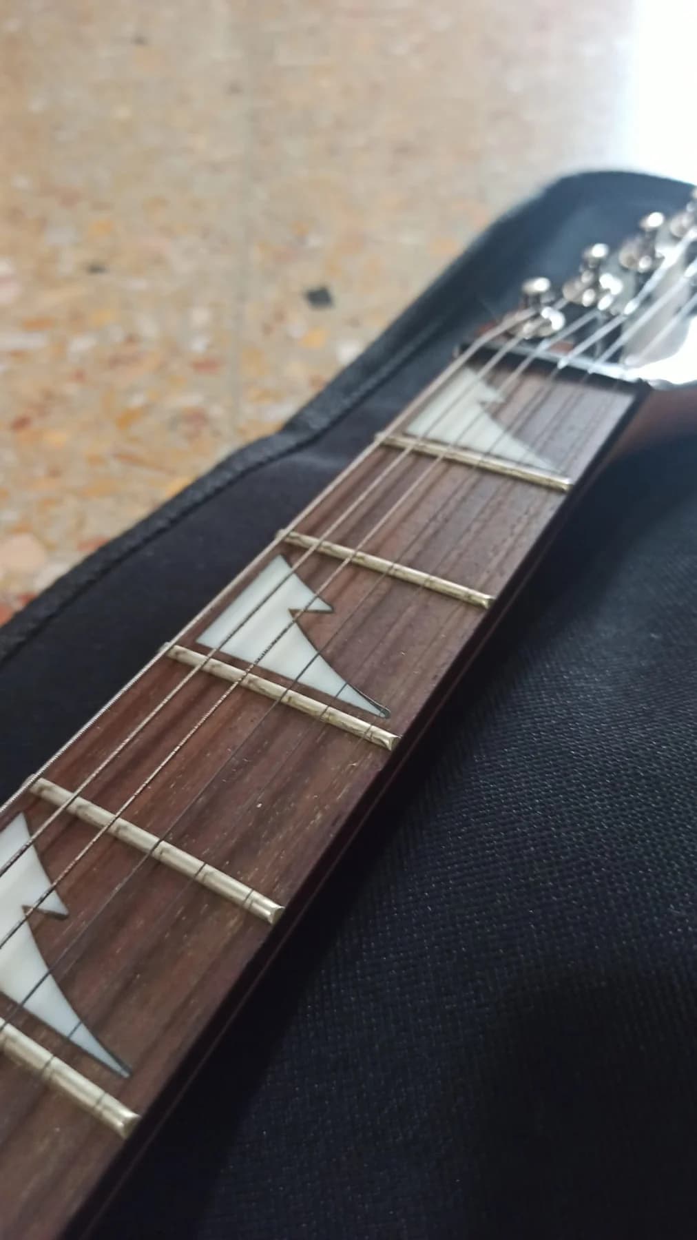 Ibanez Gio - foto 4