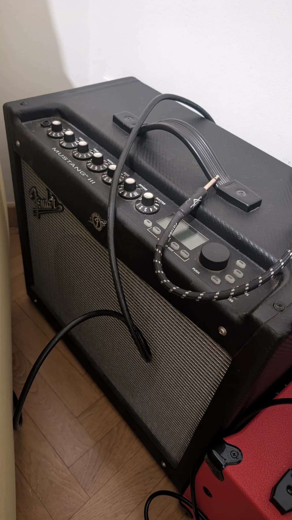Fender Mustang III v2 - foto 1