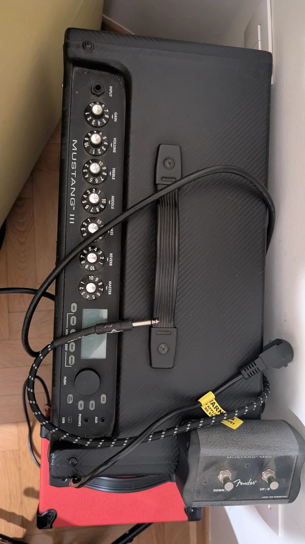 Fender Mustang III v2 - foto 3