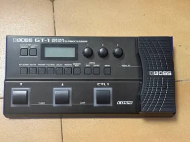 Boss GT-1 compresa di borsa e alimentatore - foto 3